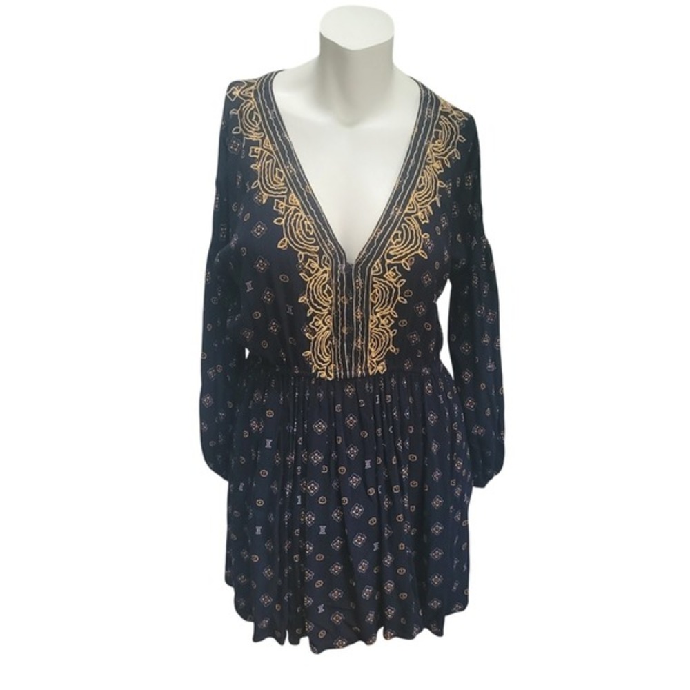 Volcom Black Embroidered‎ V Neck Long Sleeve Mini Dress Large